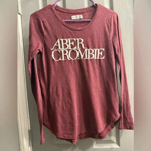 Abercrombie & Fitch Women’s long sleeve top in a wine color Embroidered logo XS